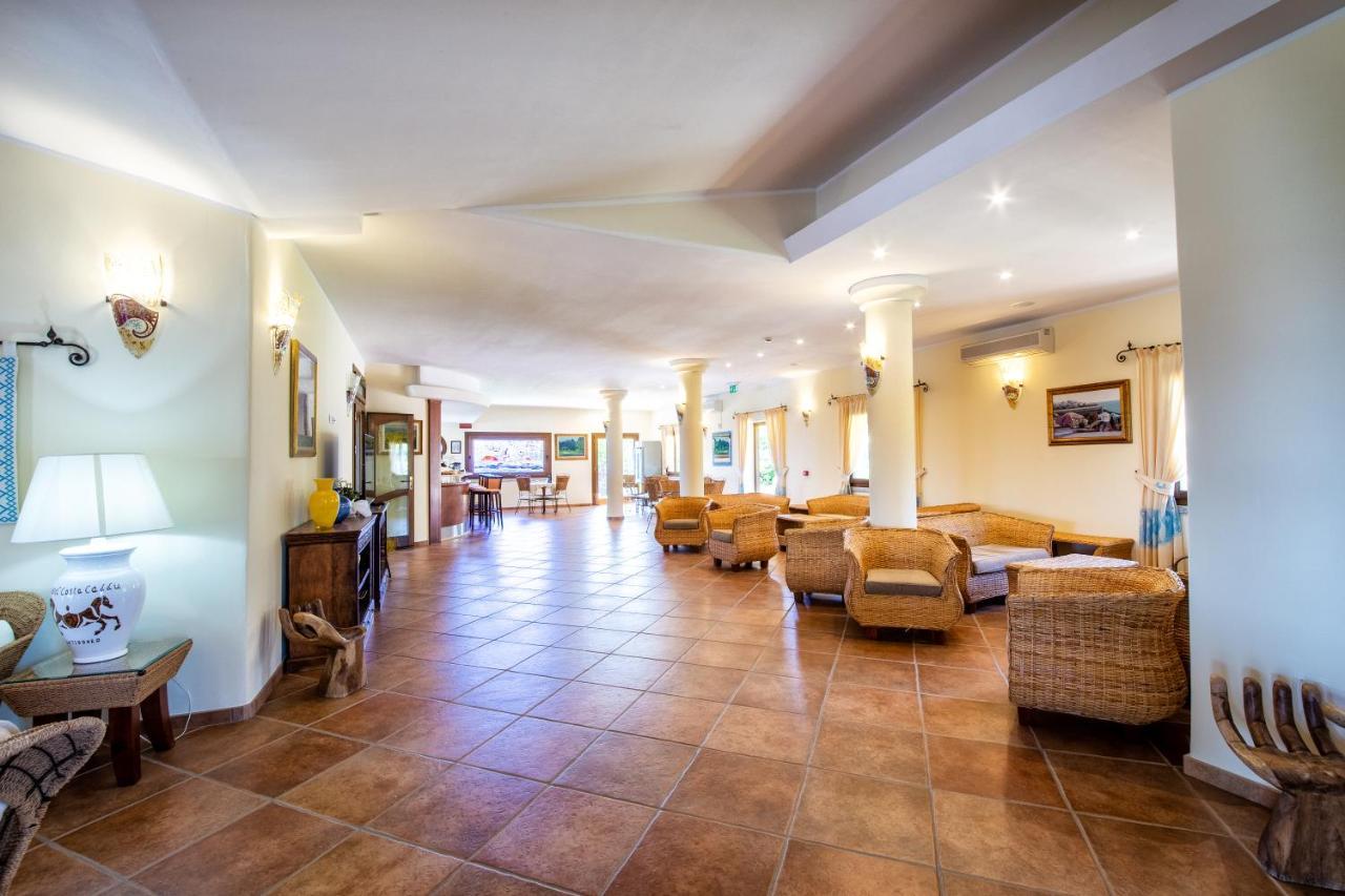 Hotel Costa Caddu سان تيودورو المظهر الخارجي الصورة